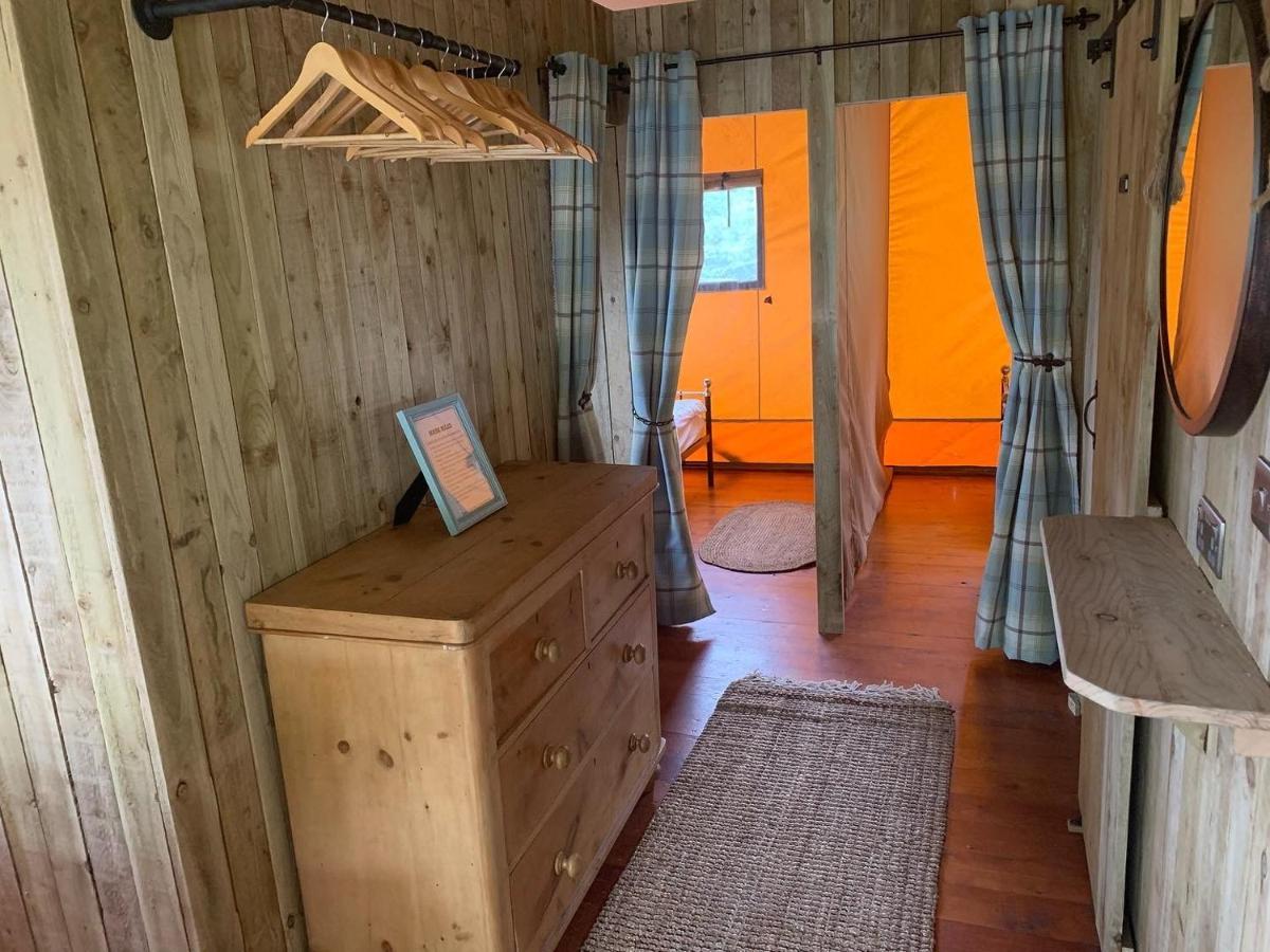Mountain View Safari Tent With Hot Tub In The Heart Of Snowdonia 多尔盖罗 外观 照片