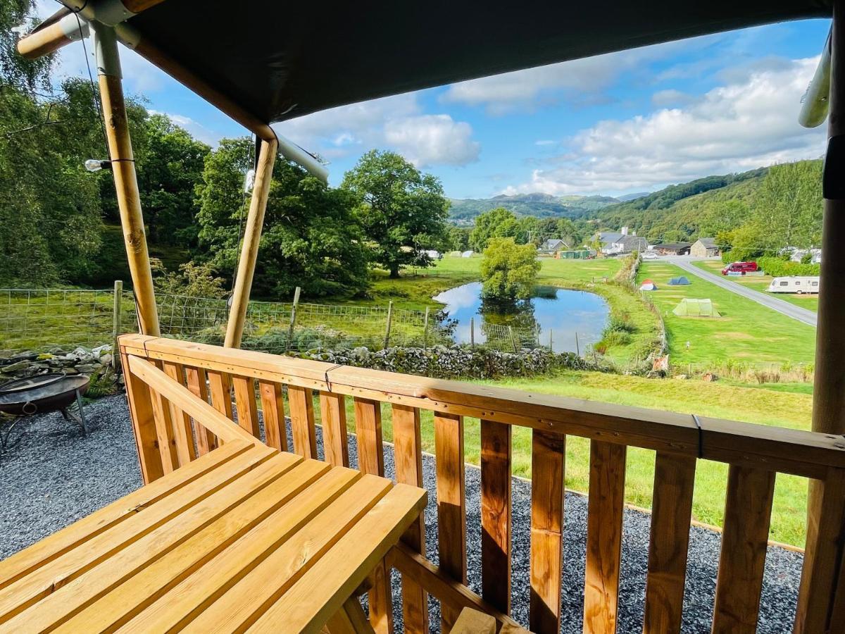 Mountain View Safari Tent With Hot Tub In The Heart Of Snowdonia 多尔盖罗 外观 照片